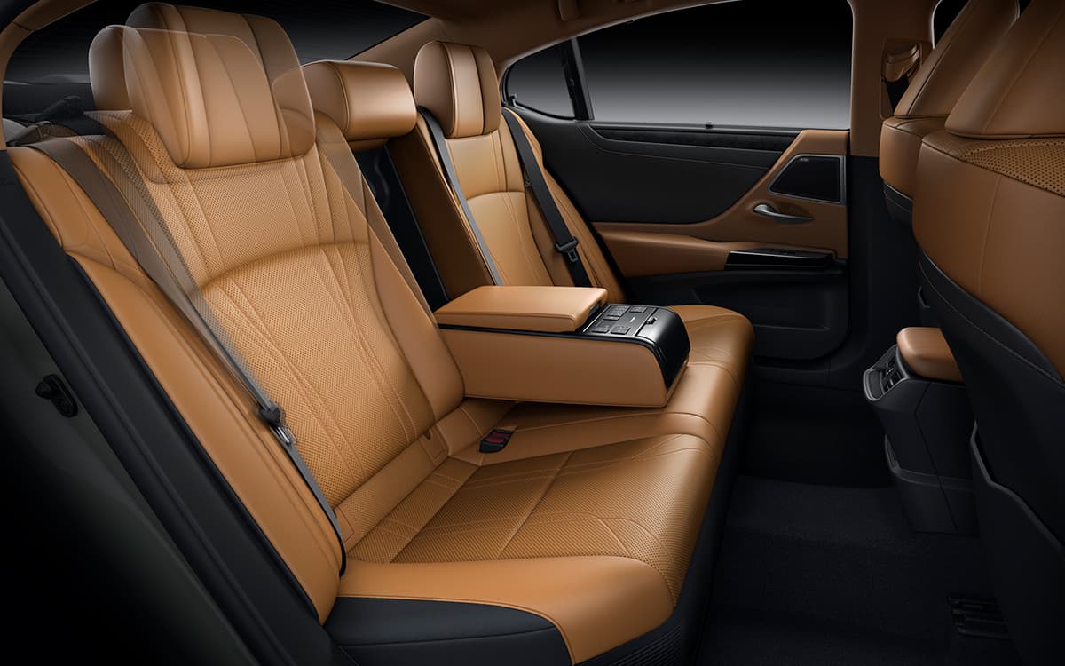 Lexus ES - ÁNH SÁNG BAO QUANH