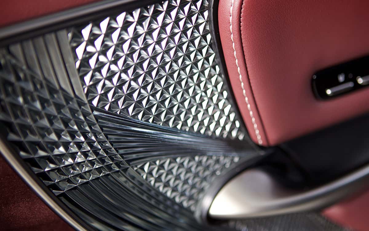 Lexus LS - CHI TIẾT TRANG TRÍ KIRIKO