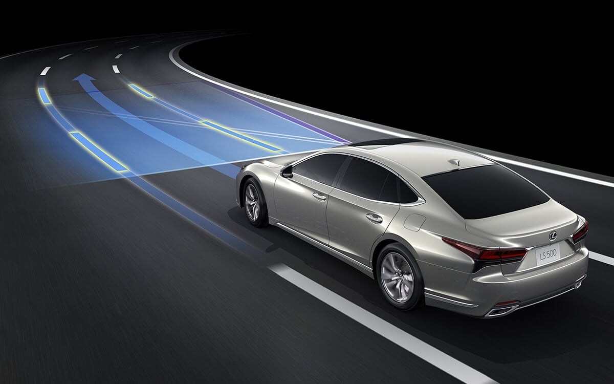 Lexus LS - HỆ THỐNG HỖ TRỢ THEO DÕI LÀN ĐƯỜNG (LTA)